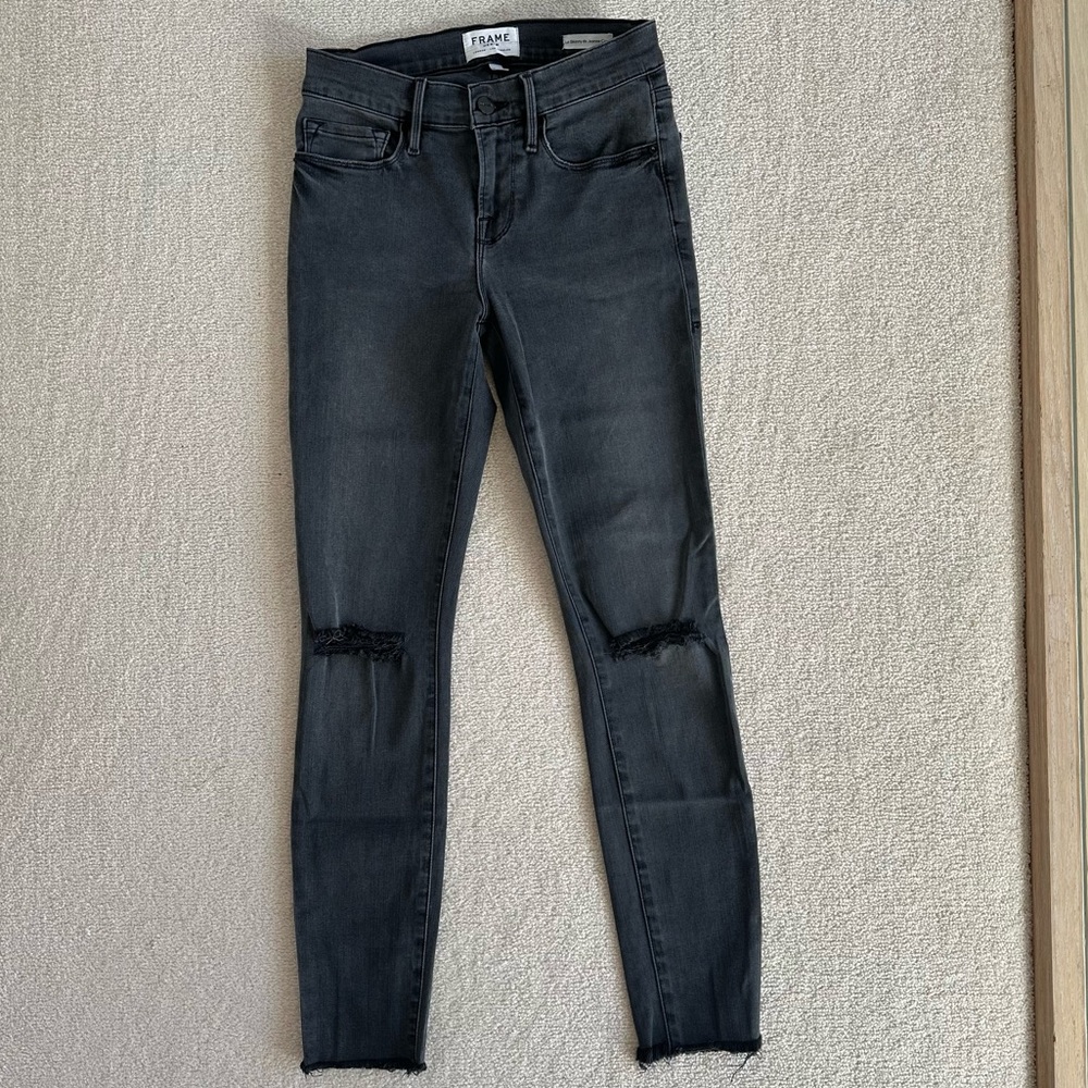FRAME CROPPED SKINNY JEANS / SIZE 26